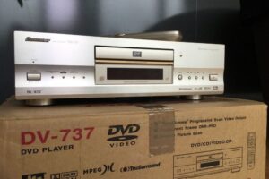 DVD-737-Pioneer-Gold