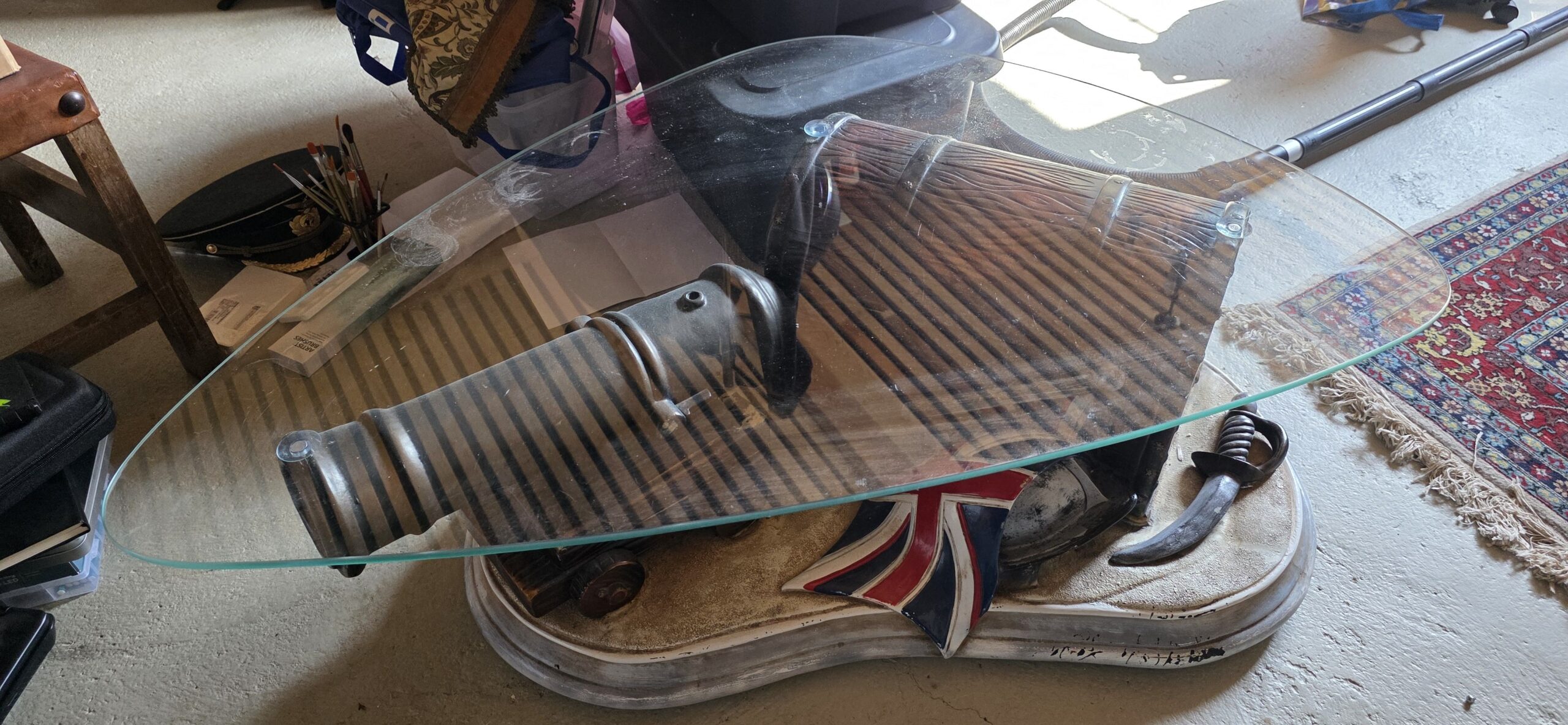 Cooler Sofatisch im Karibik Stil