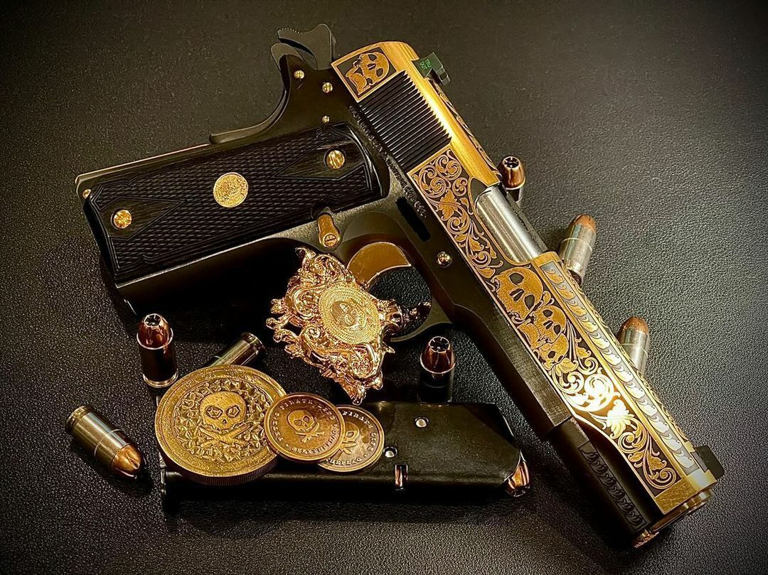 1911 Government Schlitten, graviert in 24-karätigem Gold, Ka