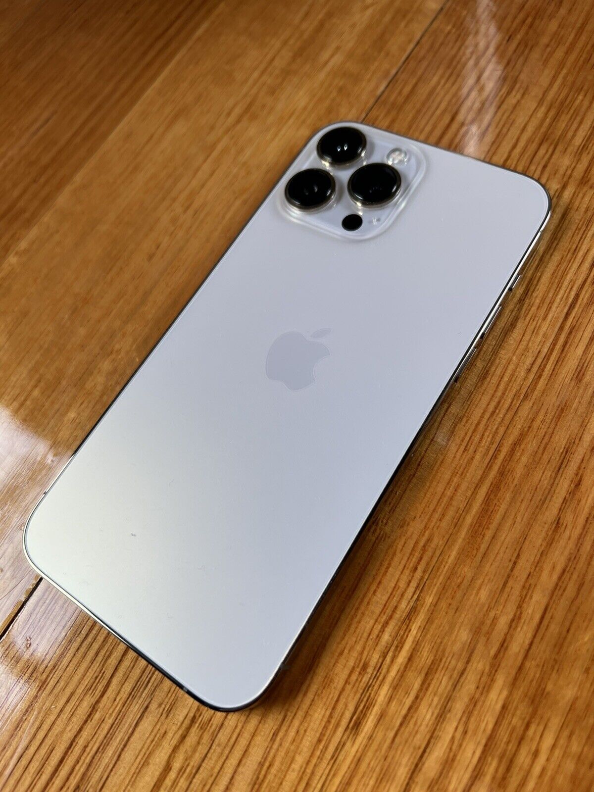 Apple iPhone 13 Pro Max – 256 GB – Gold (SIM-Lock-frei)
