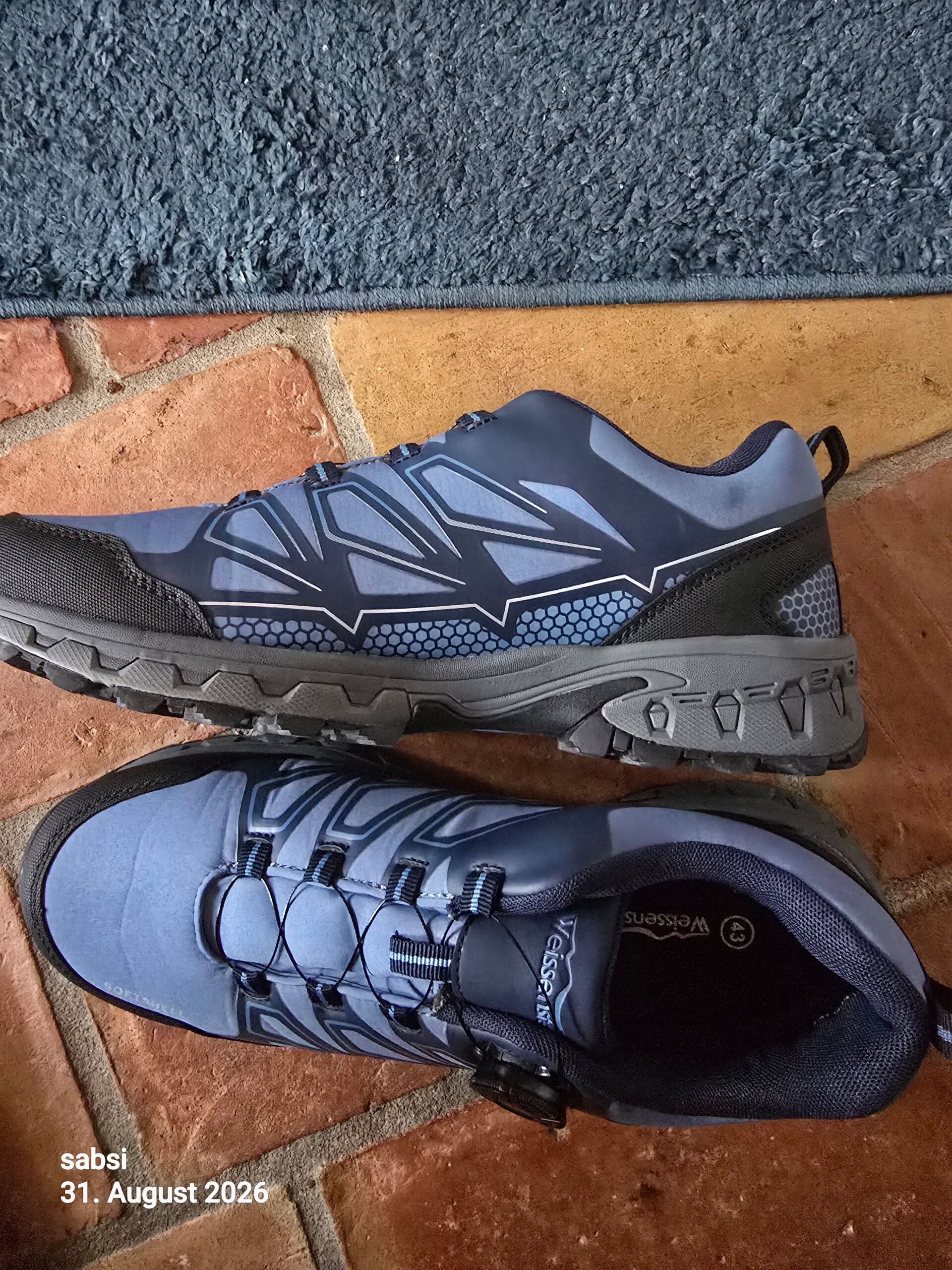 Trekking SCHUHE UNISEX 43 NEU